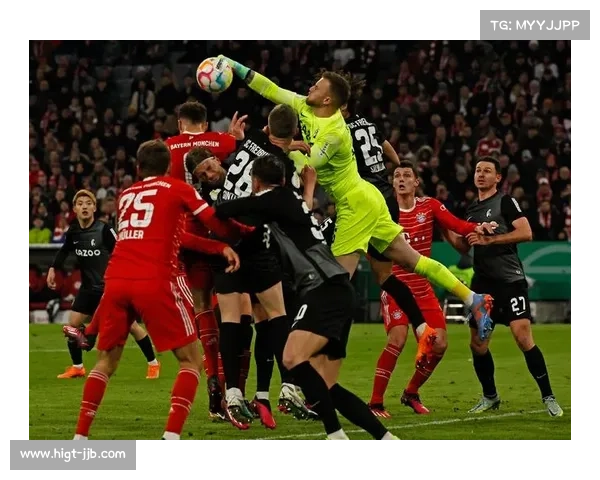 弗赖堡连入两球领先拜仁,铃木唯人曼赞比先后破门